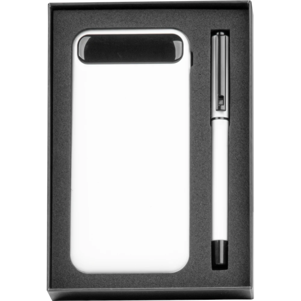 powerbank-beyaz-5 Powerbank Beyaz